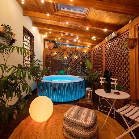 Апартаменты Loveloft Private Jacuzzi & Relax Duomo - Ac Wifi